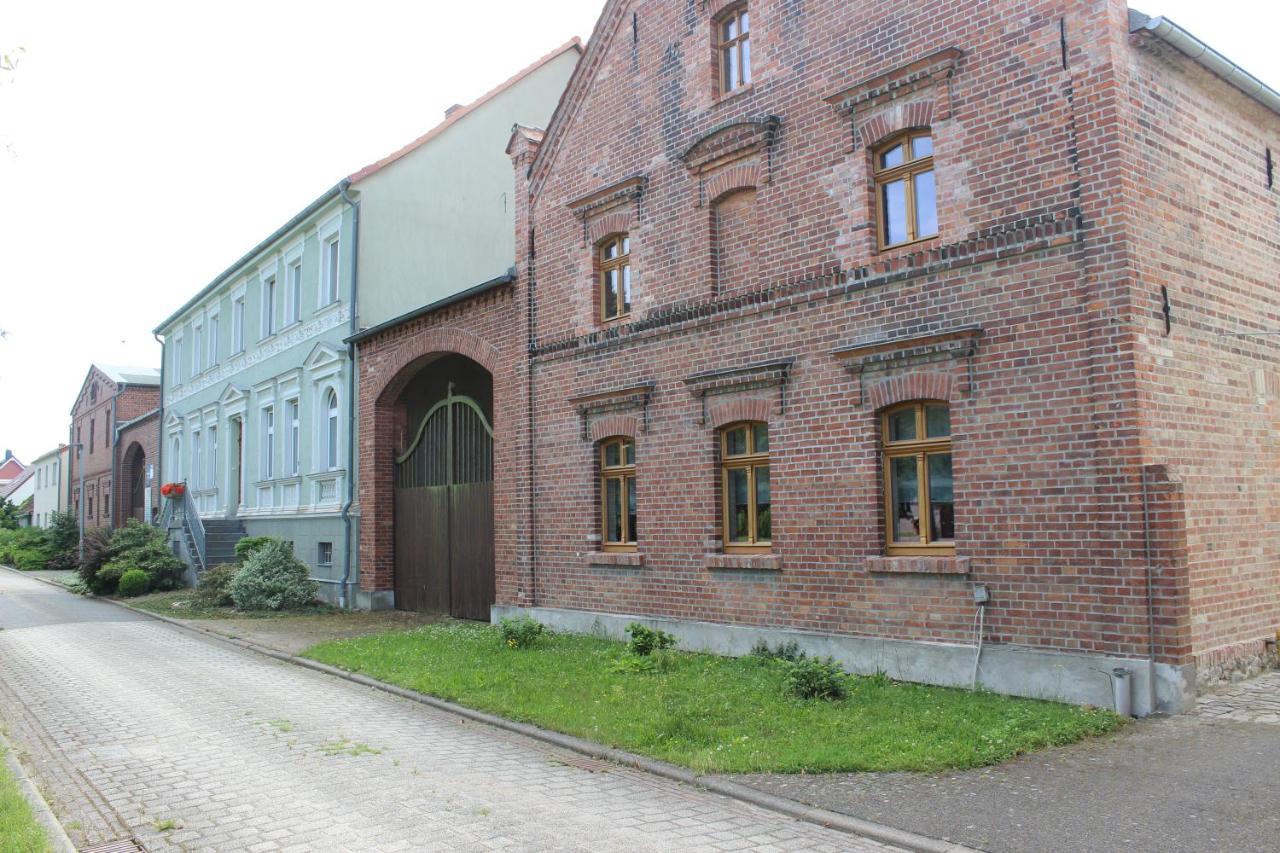 Falkenwohnung Gommern Esterno foto
